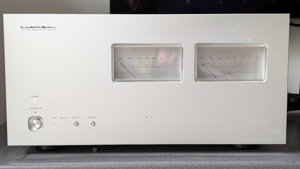 Luxman M-10X eindversterker, Zo goed als nieuw, 120 watt of meer, Stereo, Ophalen