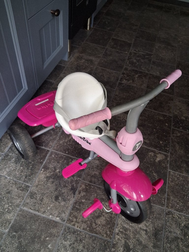 smartike driewieler met duwstang, Kinderen en Baby's, Ophalen, Zo goed als nieuw