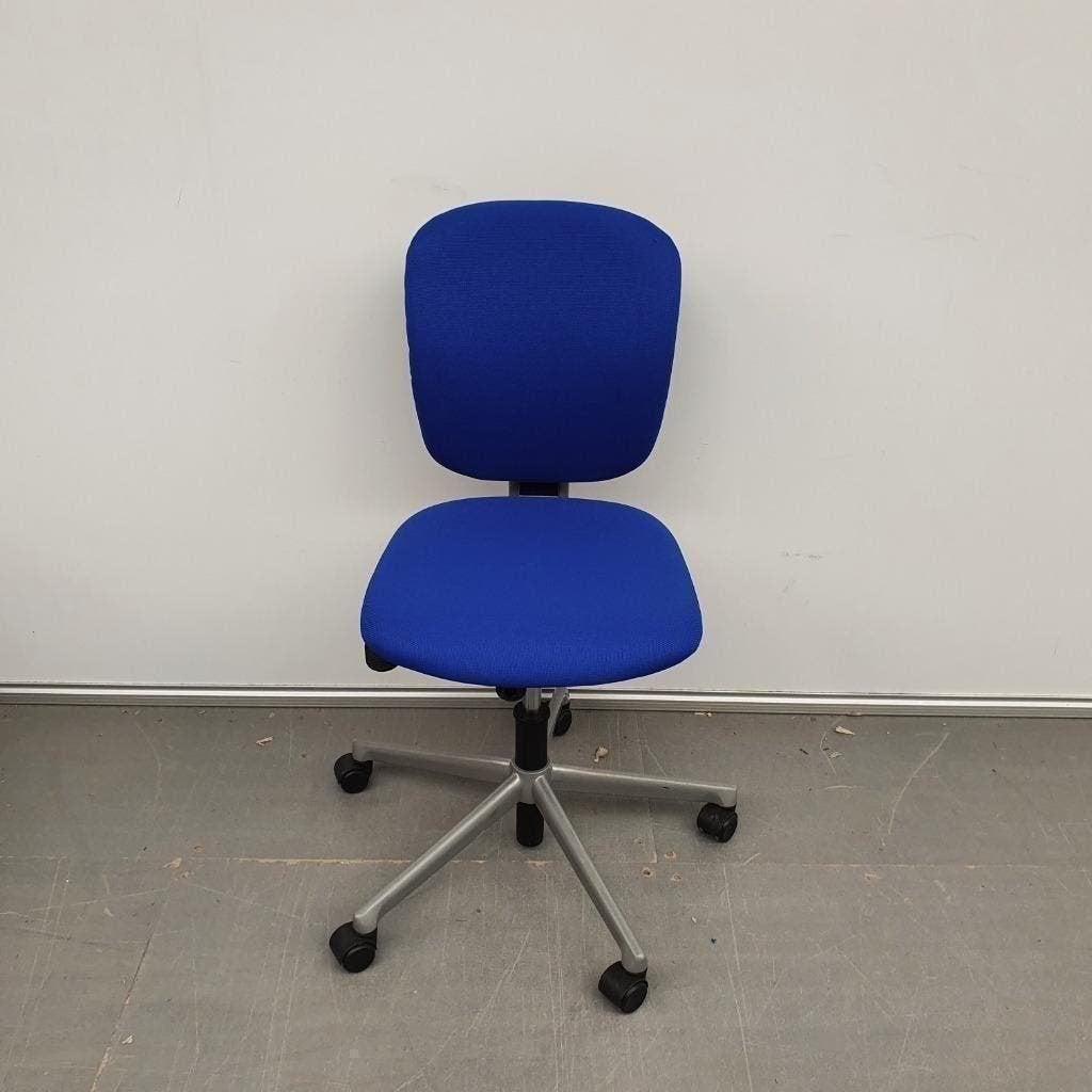 Ahrend 262 bureaustoel - nieuwe stof blauw kantoor stoelen, Ophalen of Verzenden, Gebruikt, Blauw