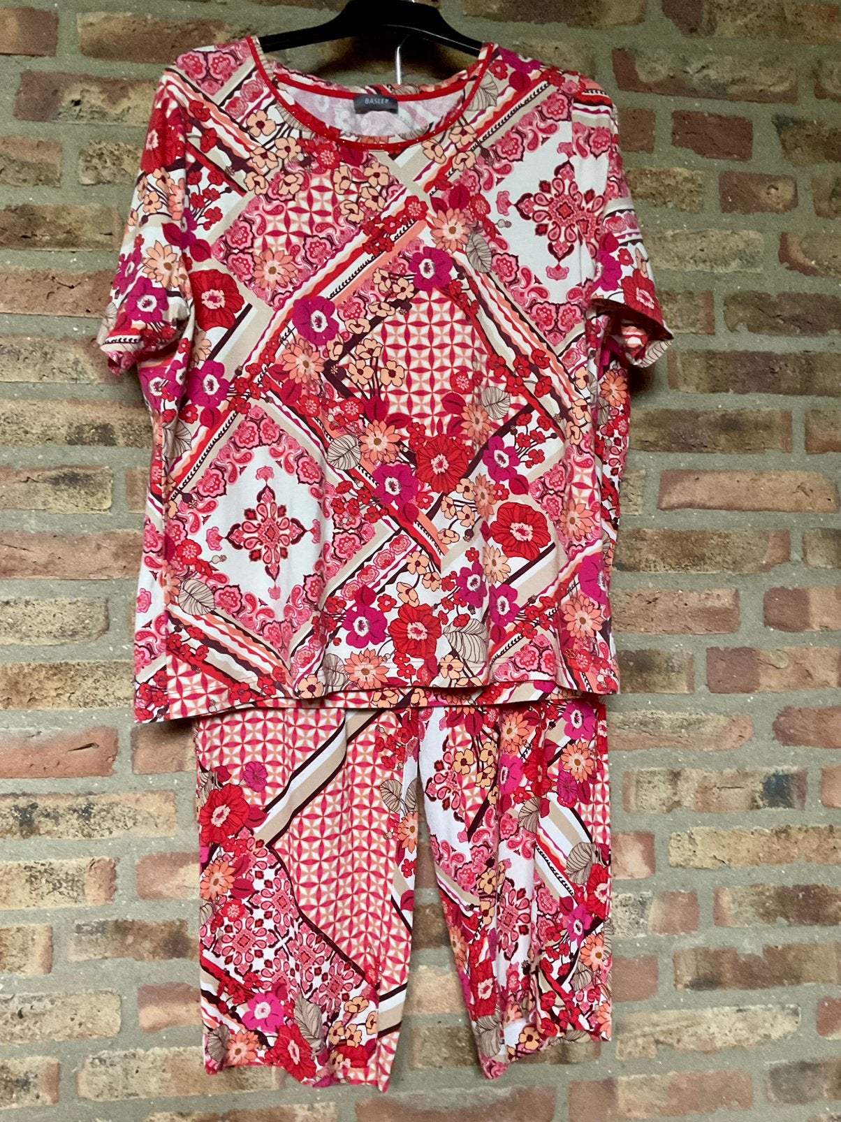 Basler! Prachtig set broek shirt zgan .Apart travelstof 44, Kleding | Dames, Kostuum of Pak, Overige kleuren, Maat 46/48 (XL) of groter