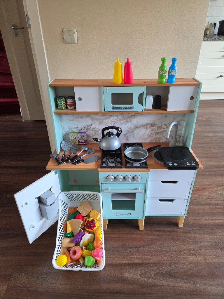 Leuk keukentje KidKraft met bijhorende attributen, Ophalen, Zo goed als nieuw, Speelkeuken