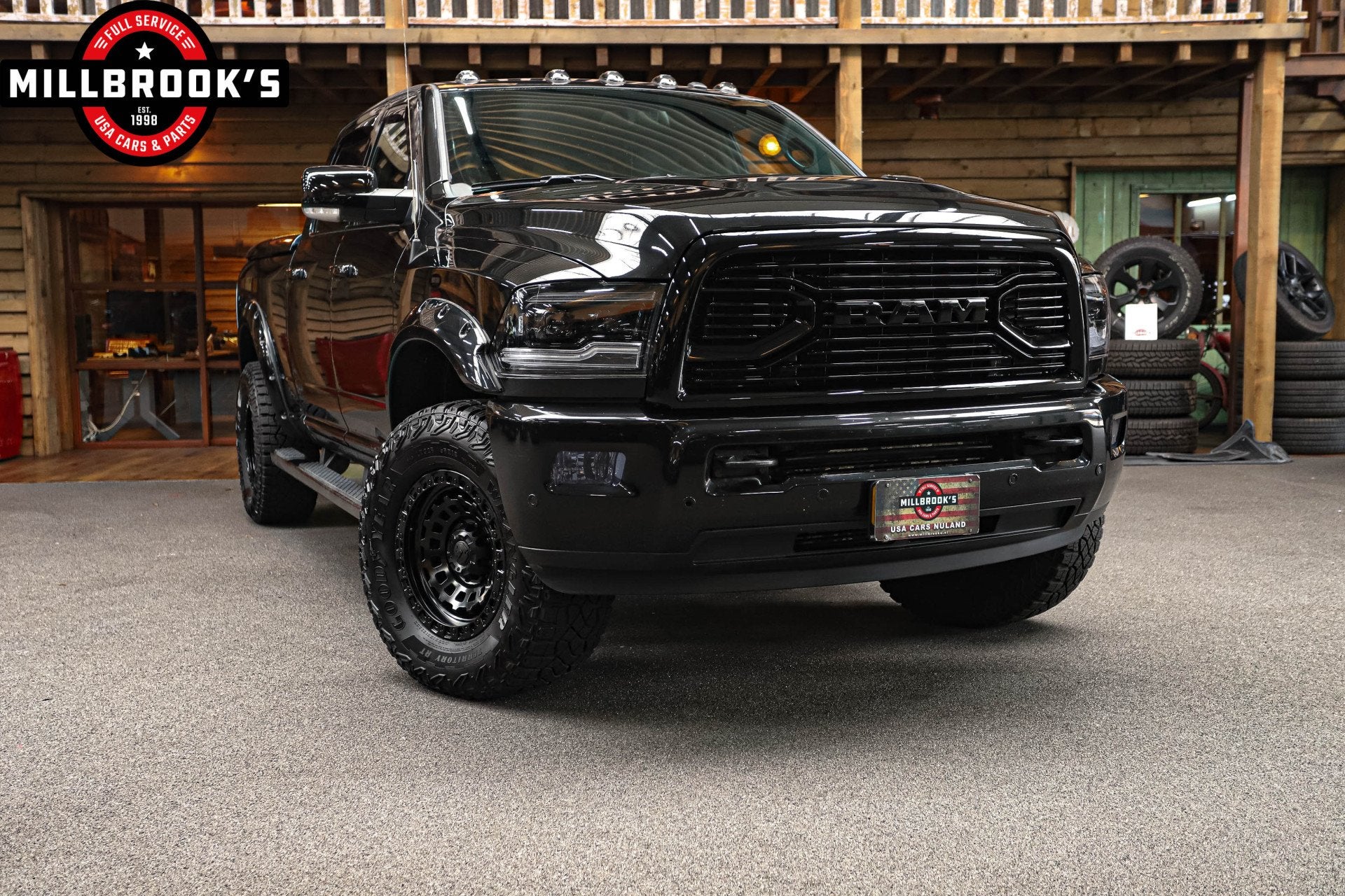 Dodge Ram 2500 limited 6.7L Cummins Black Edition Uniek, Wid, Auto's, Automaat, Euro 5, Zwart, Zwart