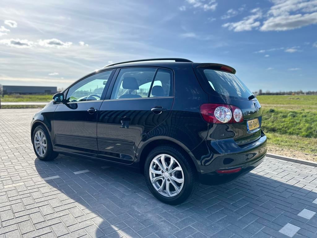 Volkswagen Golf Plus 1.4 , 2010, Zwart, zeer compleet., 4 cilinders, Zwart, Handgeschakeld, Grijs