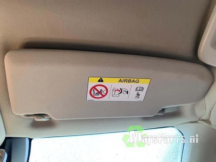 Zonneklep van een Volvo V40, Gebruikt, -, -, Ophalen of Verzenden