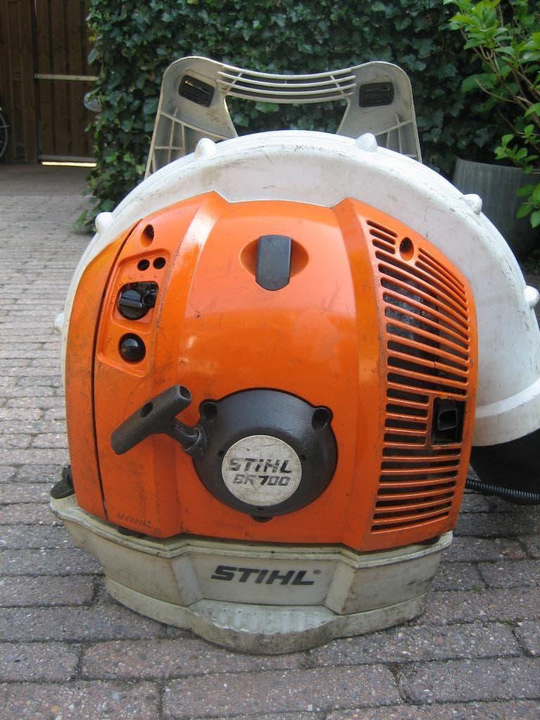 Stihl BR700 Bladblazer Ruggedragen Benzine 4-Mix, Tuin en Terras, Bladblazers, Gebruikt, Ruggedragen, Benzine, Ophalen