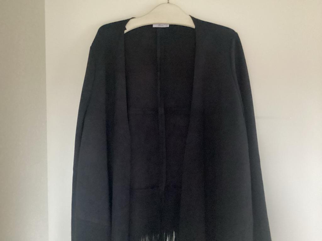 Suedine omslagvest met franjes, Ophalen of Verzenden, Zo goed als nieuw, Maat 38/40 (M), Zwart