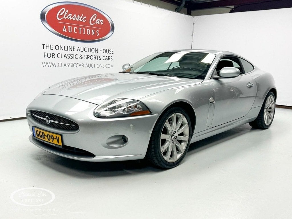 Jaguar XK 4.2 - 80434 Km  - ONLINE AUCTION, Auto's, Jaguar, Gebruikt, 4 stoelen, Bedrijf, 1620 kg