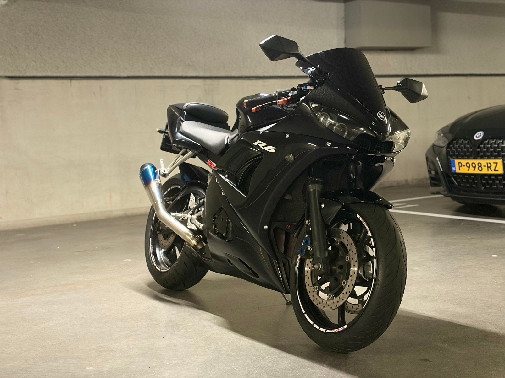 Yamaha R6 Metallic Zwart 39xxxkm - A2 kenteken - 35kw, Motoren, Motoren | Yamaha, Sportuitlaat, 4 cilinders, Super Sport, Particulier