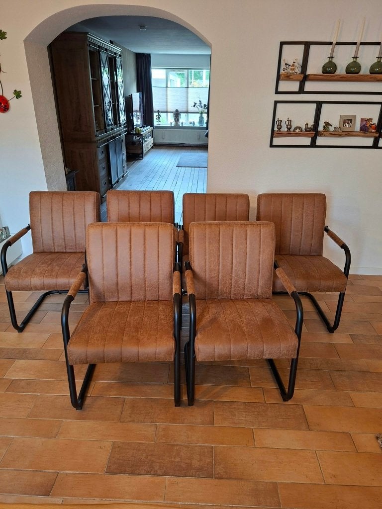Eetkamerstoelen / Stoelen / Nieuw/ Modern! 6x!!! vaste prijs, Ophalen, Gebruikt, Bruin, Vijf, Zes of meer stoelen