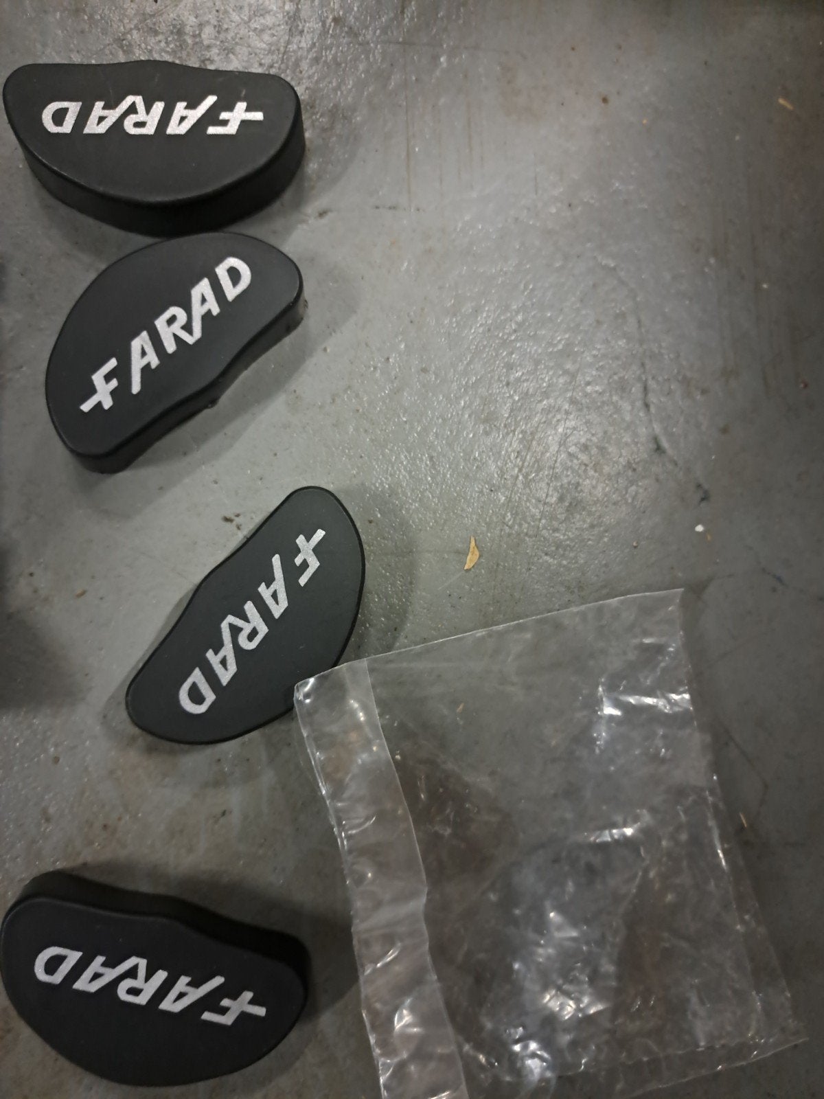 Farad dakdragerset - Gebruikt, Gebruikt, Ophalen of Verzenden, Nvt, Nvt