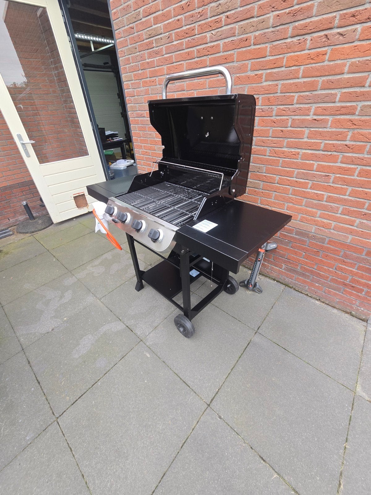 Nieuwe Char-Broil gasbarbecue met 4 branders, Ophalen, Nieuw, Char-Broil