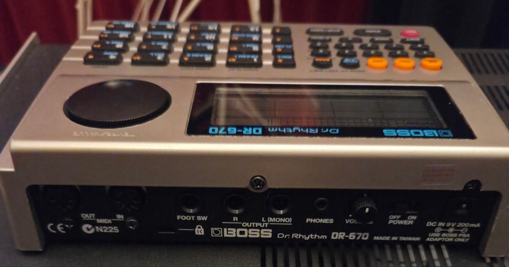 DRUMCOMPUTER BOSS DR-670, Ophalen of Verzenden, Gebruikt, Overige aantallen, Overige merken