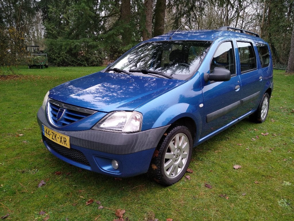 Dacia Logan 1.6 77KW MCV 2008 Blauw, Auto's, Blauw, 7 stoelen, Logan, Origineel Nederlands