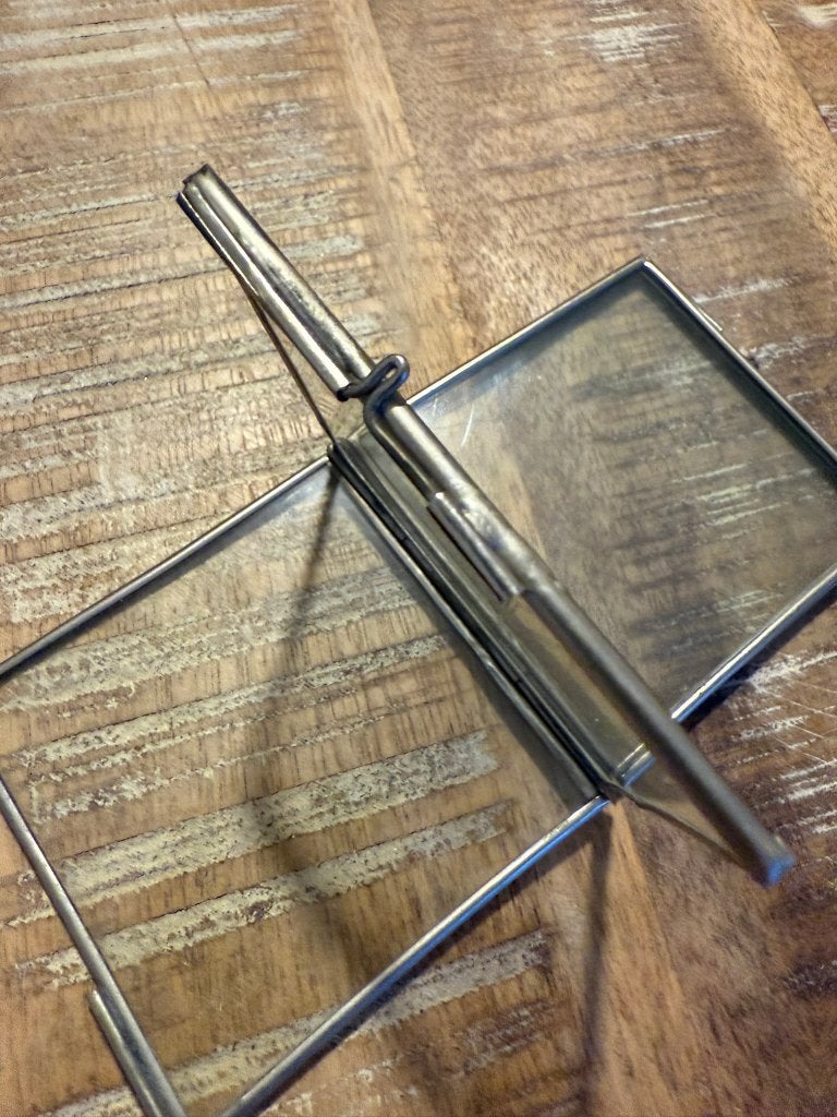 vintage metalen fotokader, kan ingeklapt worden, Antiek en Kunst, Ophalen of Verzenden