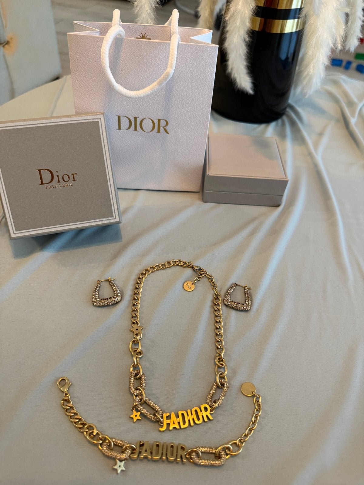 Dior J'ADIOR Armband, Ketting en Oorbellen Set, Overige materialen, Nieuw, Ophalen of Verzenden, Goud