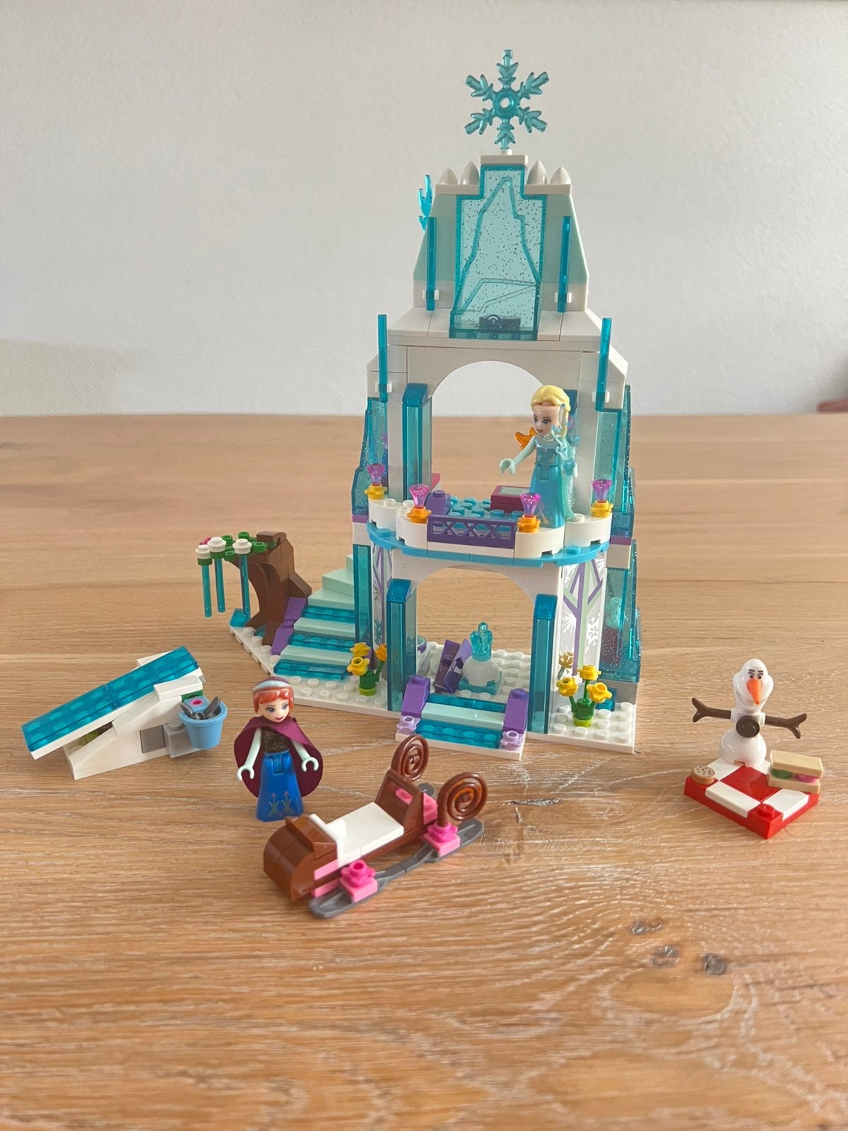 Lego Frozen kasteel, Ophalen of Verzenden, Zo goed als nieuw, Compleet