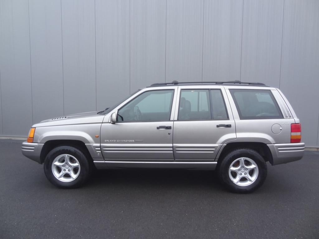 Jeep Grand Cherokee 5.9i V8 4X4 | LEDER | NL AUTO | NAP | YO, Auto's, Oldtimers, Zwart, Bedrijf, Vierwielaandrijving, 6 km/l