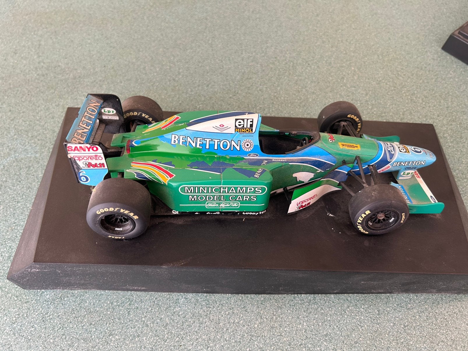 Formule 1 modelauto benneton jos verstappen, Ophalen, Gebruikt, Auto