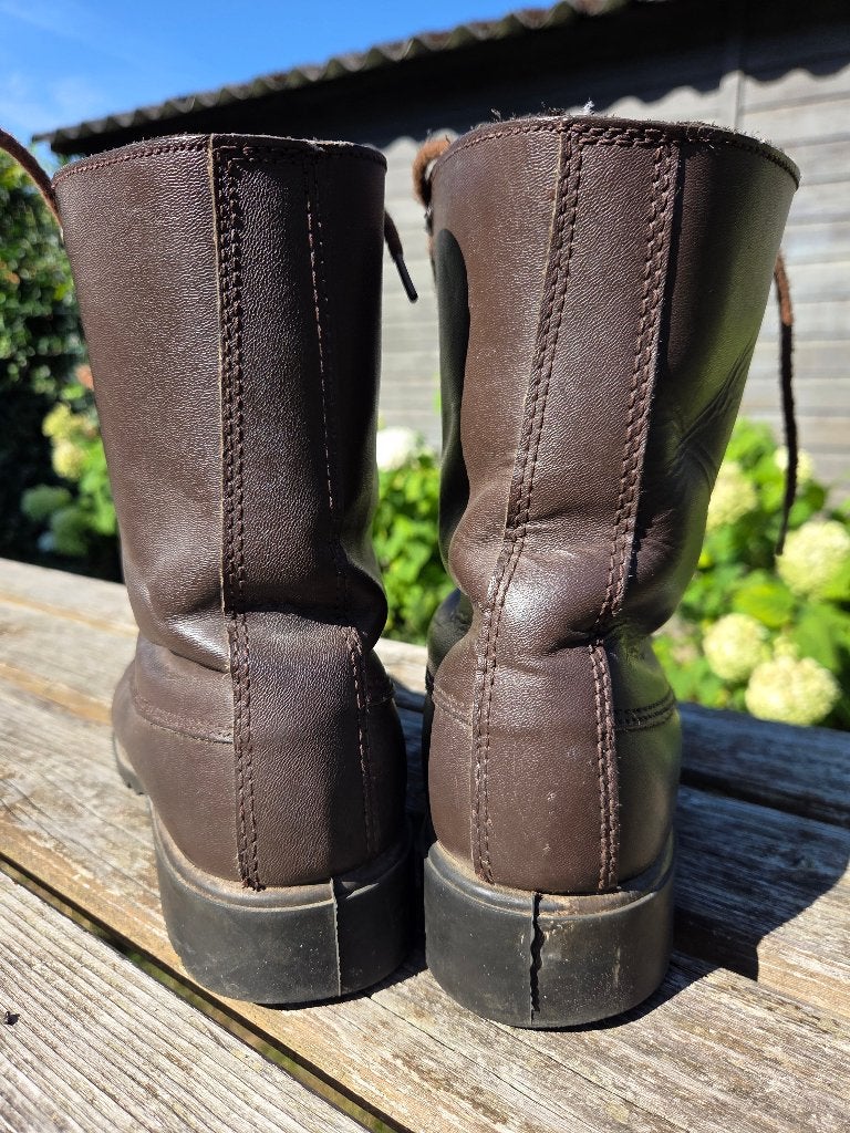Legerkisten bruin, Ophalen of Verzenden, Landmacht, Nederland, Kleding of Schoenen