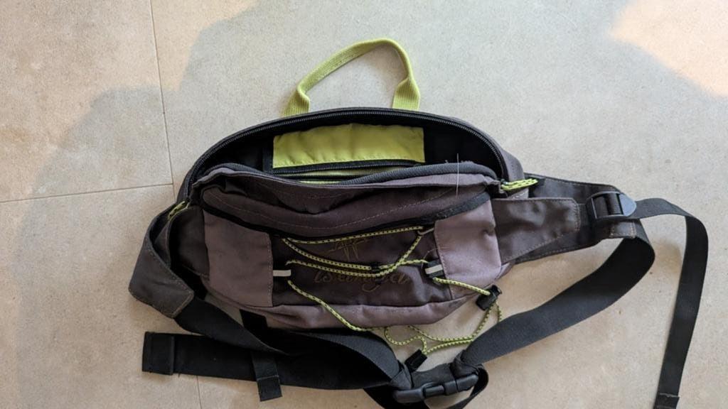 Heuptasje, groen / zwart, Ophalen, Zo goed als nieuw, Overige merken, 30 tot 45 cm