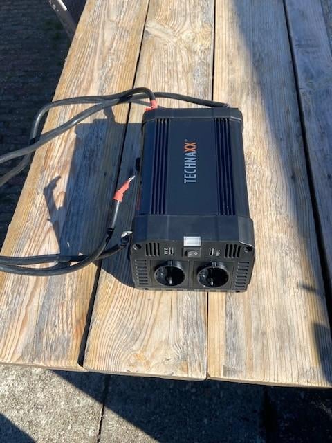 Technaxx TE16 omvormer 1200W, Ophalen, Gebruikt
