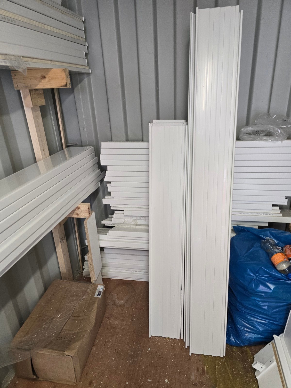 Vensterbank Diverse lengtes, Doe-het-zelf en Verbouw, Hout en Planken, Ophalen, Gebruikt, Overige typen, Minder dan 200 cm