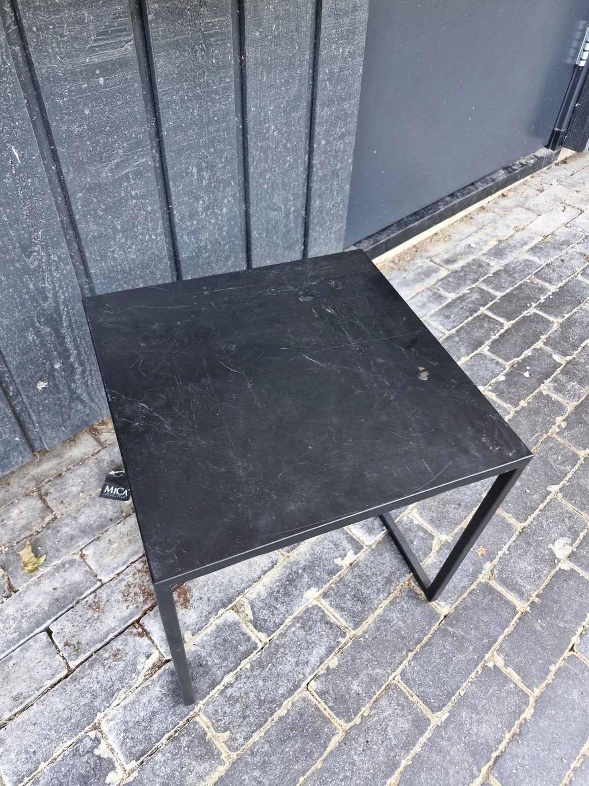 tafeltje, Huis en Inrichting, Tafels | Bijzettafels, 45 tot 60 cm, Minder dan 55 cm, Gebruikt, Metaal of Aluminium
