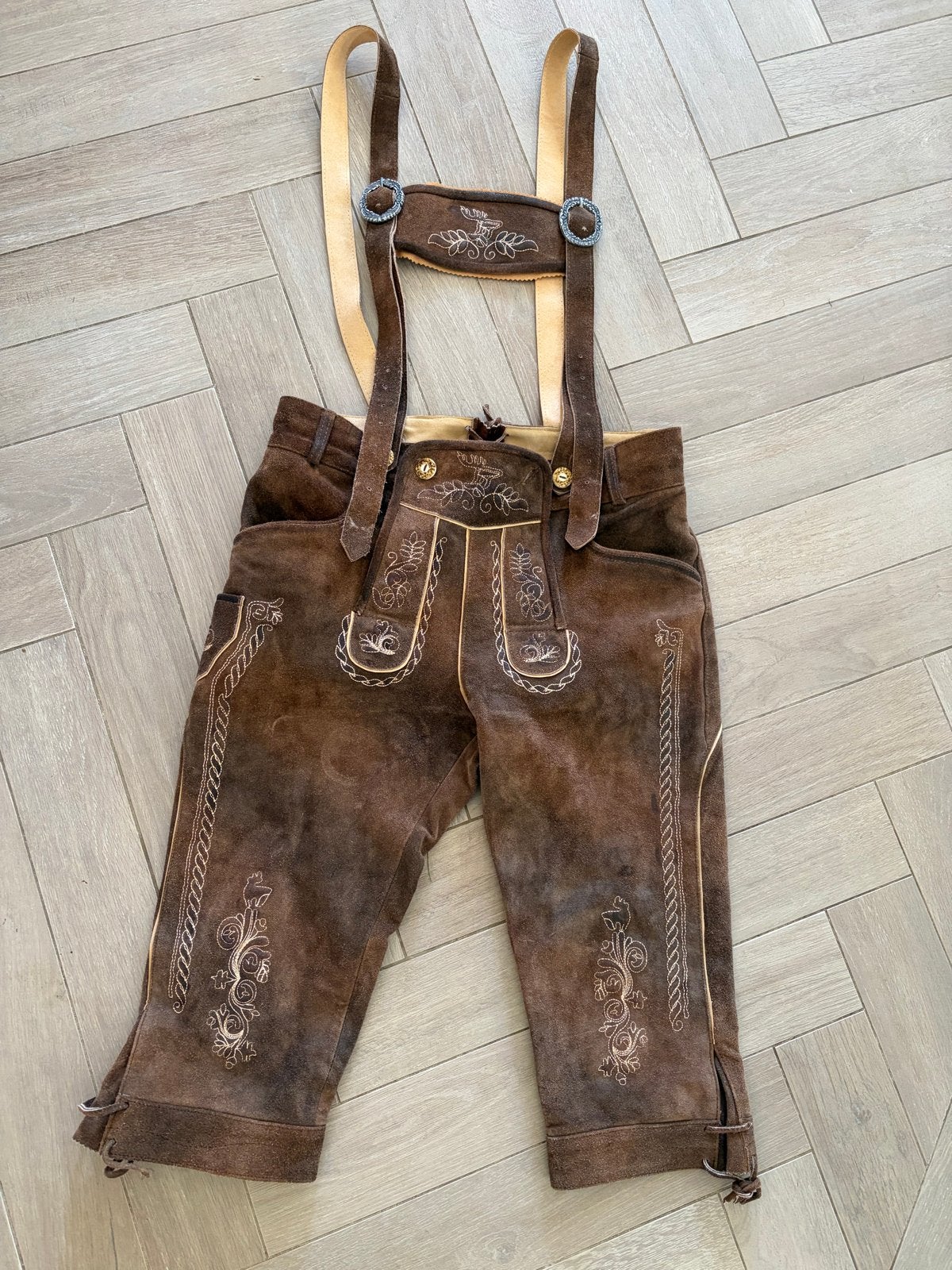 Mooie lederhose - Maat 40, Kleding | Dames, Maat 38/40 (M), Bruin, Ophalen of Verzenden, Driekwart