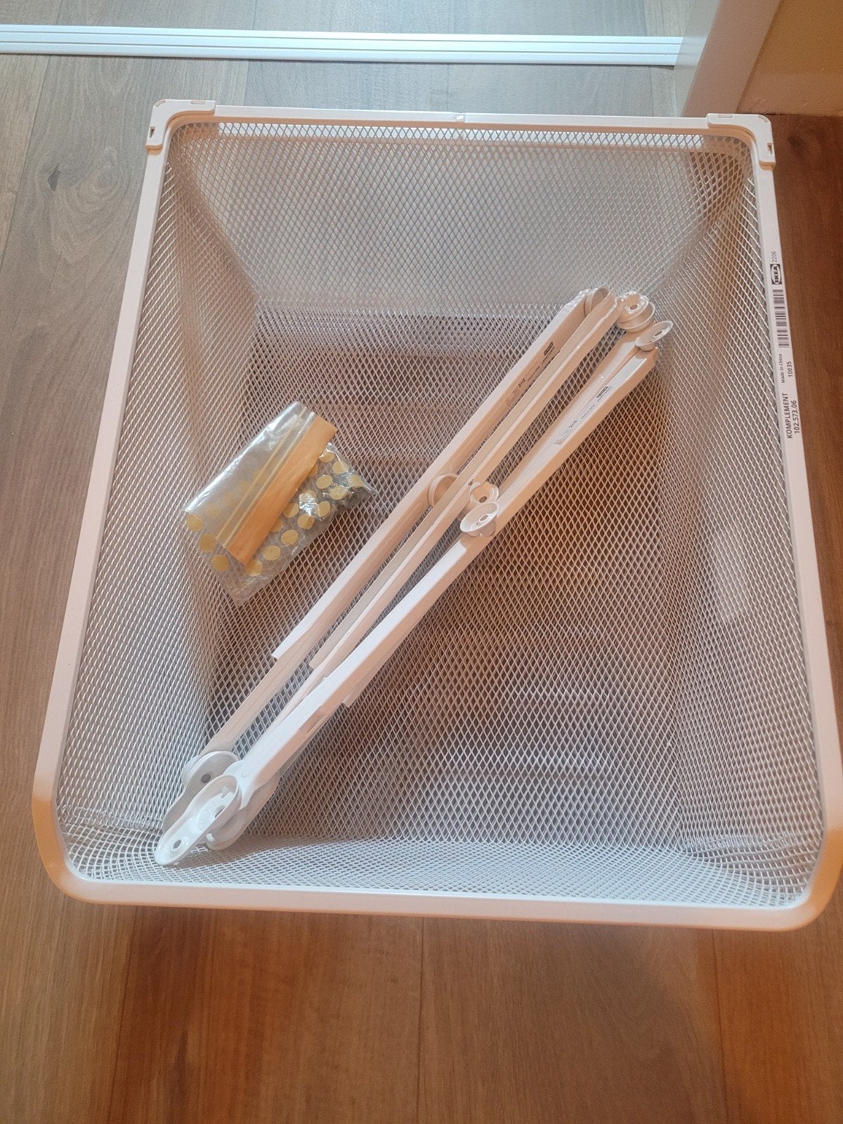 2 draadmanden wit met geleiderails voor Ikea Pax kast, Ophalen, 50 tot 100 cm, Zo goed als nieuw, Minder dan 100 cm