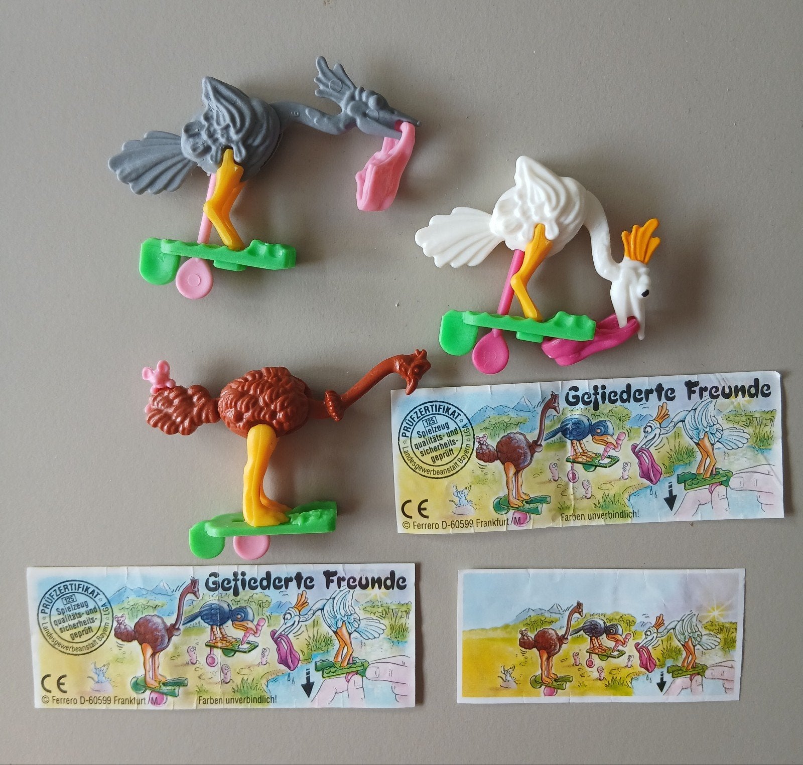 Kinder Surprise 'Gefiederte Freunde' figuurtjes, Verzamelen, Verrassingseieren, Ophalen of Verzenden, Hardplasticfiguren