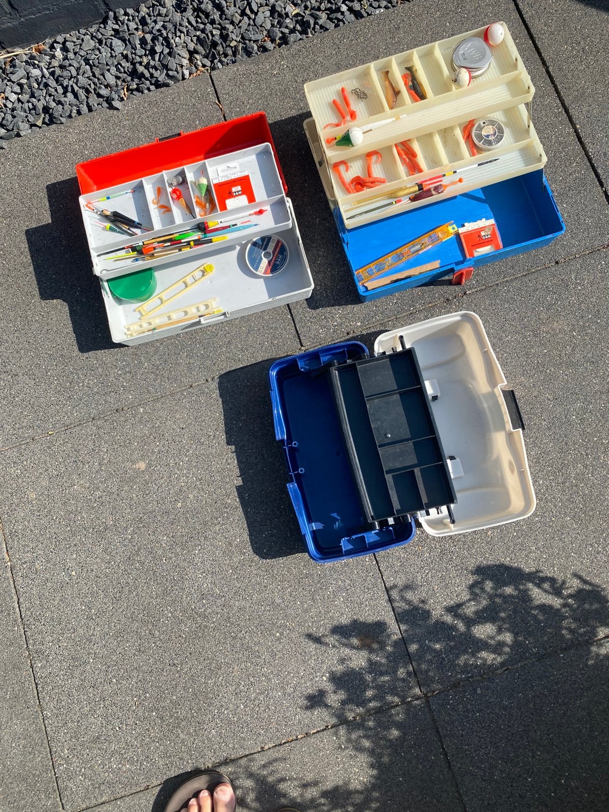 3x Vis koffers met diverse visbenodigdheden, Ophalen, Gebruikt, Overige typen