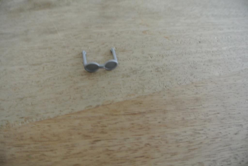 Barbie Bril / nr 239, Ophalen of Verzenden, Gebruikt, Accessoires