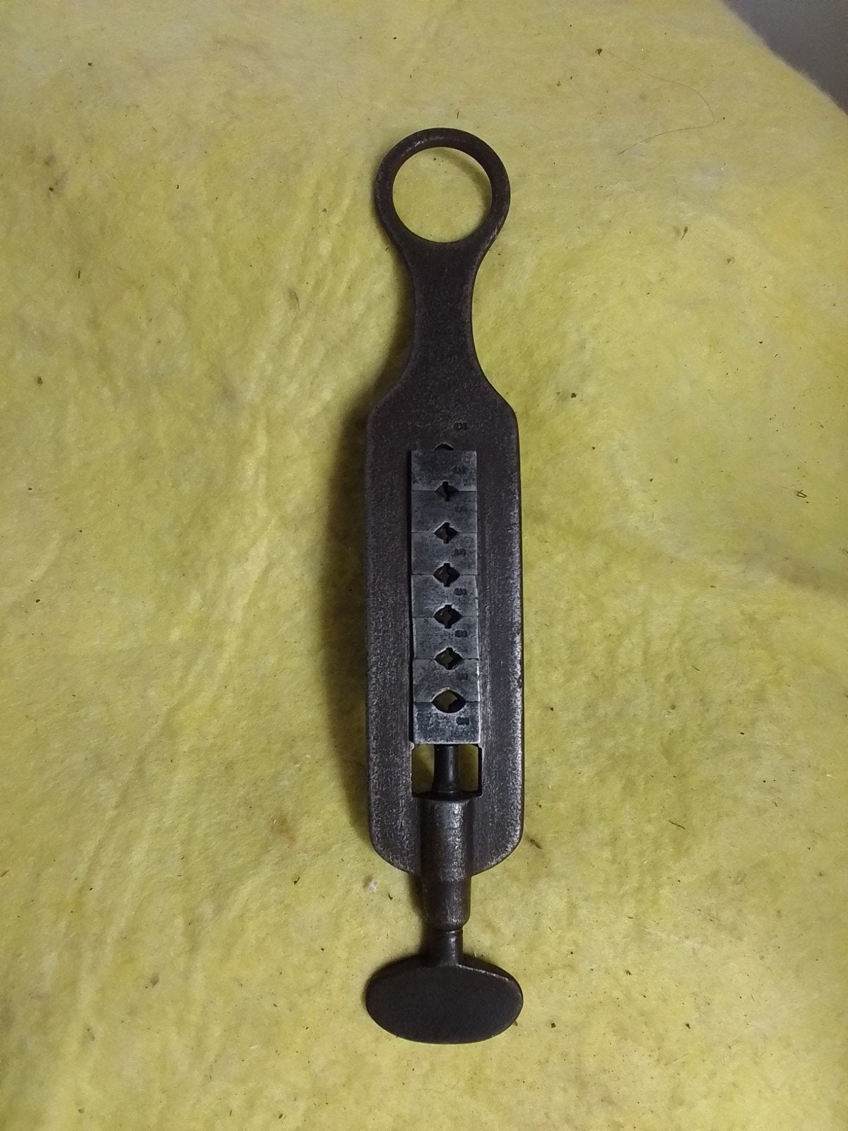 15838(  antiek wring ijzer klokkenmaker lang 19cm, Ophalen of Verzenden
