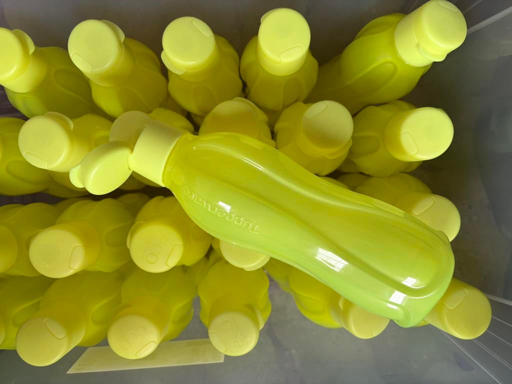 Tupperware Ecofles 750ml sportdop nieuw €12 per stuk, Ophalen of Verzenden, Nieuw, Geel, Overige typen