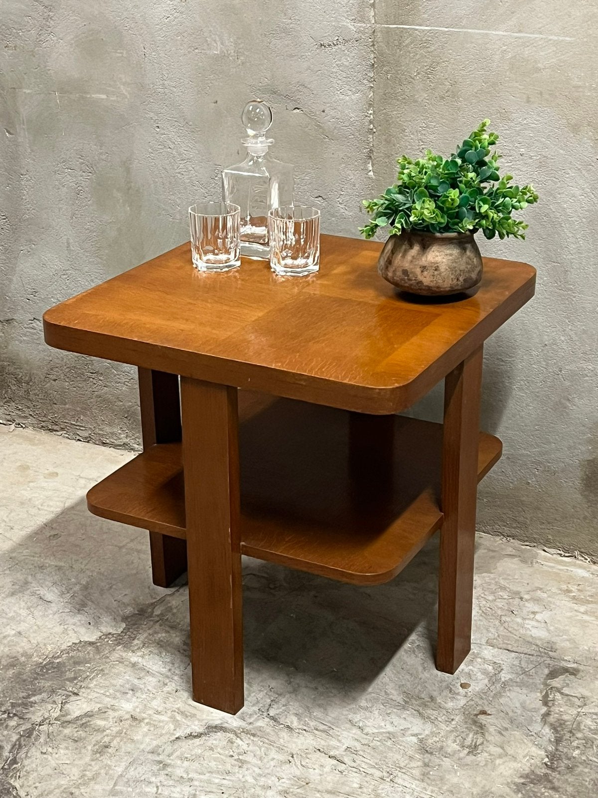 Art Deco bijzettafel, Ophalen