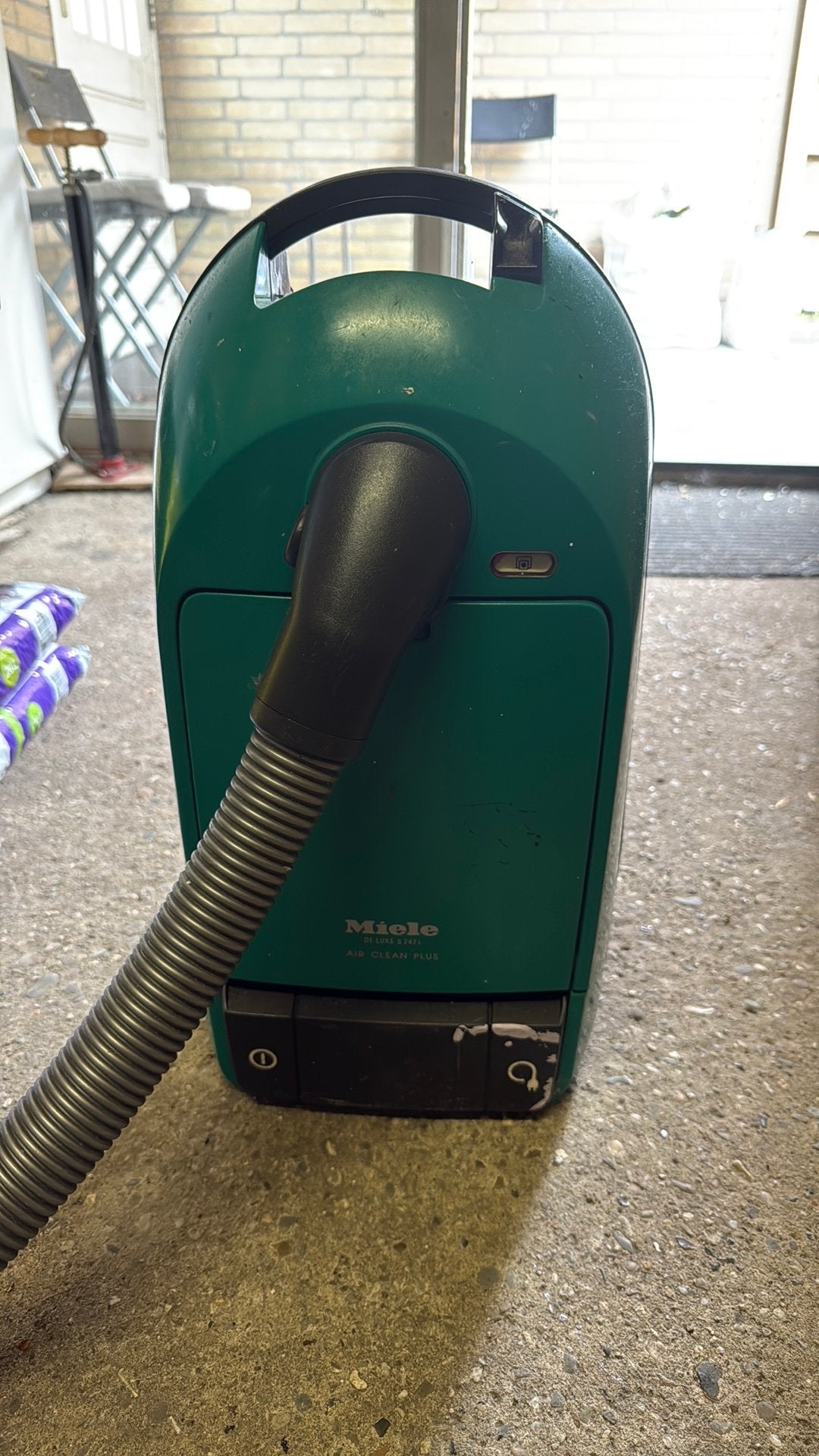 Miele De luxe air clean plus vaccumcleaner, Gebruikt, Miele, Geschikt voor harde vloeren, 1200 tot 1600 watt
