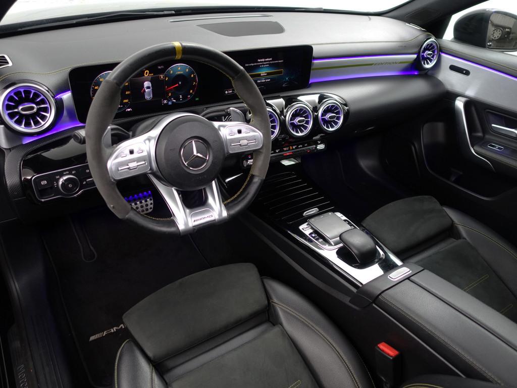 Mercedes-Benz A-Klasse 250 AMG Premium Plus Aut- Sport uitla, Auto's, 15 km/l, Gebruikt, 4 cilinders, Met garantie (alle)