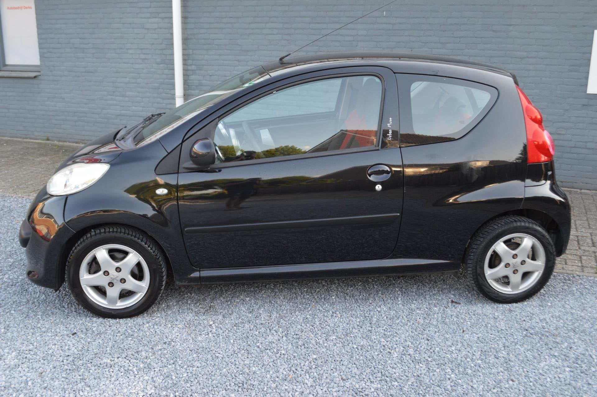 Peugeot 107 1.0-12V XS Airco Stuurbekrachtiging Jaar Garanti, Auto's, Voorwielaandrijving, Stof, Gebruikt, 4 stoelen