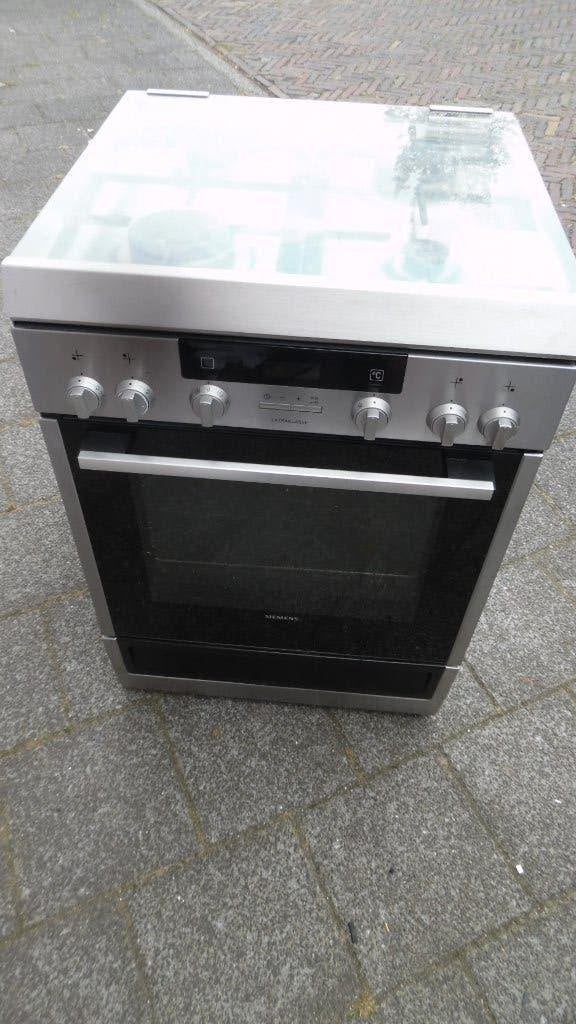Siemens RVS gasfornuis met wokpit en heteluchtoven, Witgoed en Apparatuur, Gebruikt, Hete lucht, 60 cm of meer, Gas