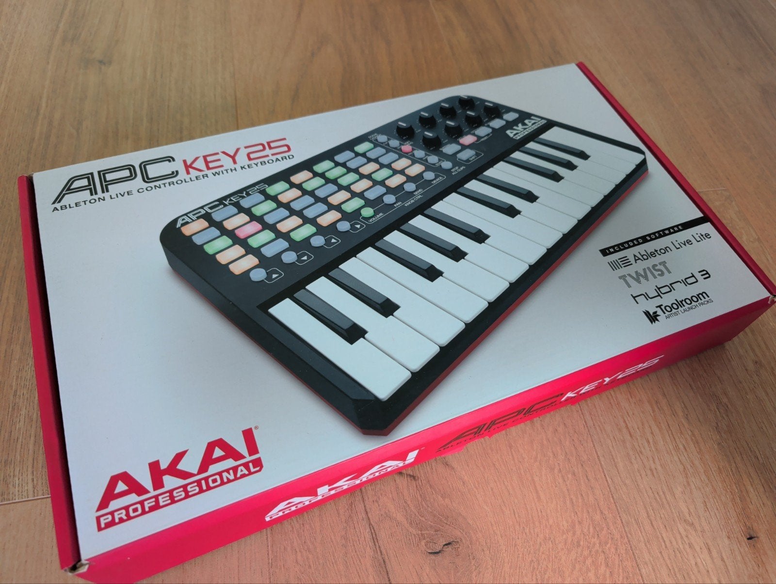 Akai APC Key 25 MIDI Controller mk1 zgan, Muziek en Instrumenten, Ophalen of Verzenden, Nieuw, Overige aantallen, Overige merken
