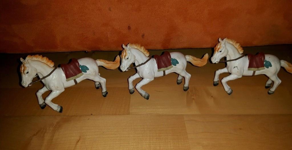 3 circuspaarden merk Simba, Ophalen of Verzenden, Gebruikt, Paard, Beeldje of Figuurtje