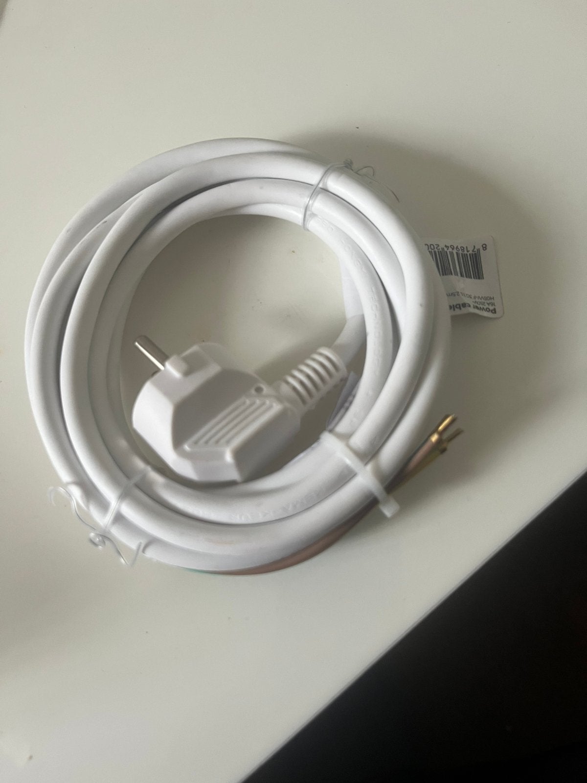 Aansluitsnoer, Doe-het-zelf en Verbouw, Elektra en Kabels, Ophalen of Verzenden, Nieuw, Kabel of Snoer