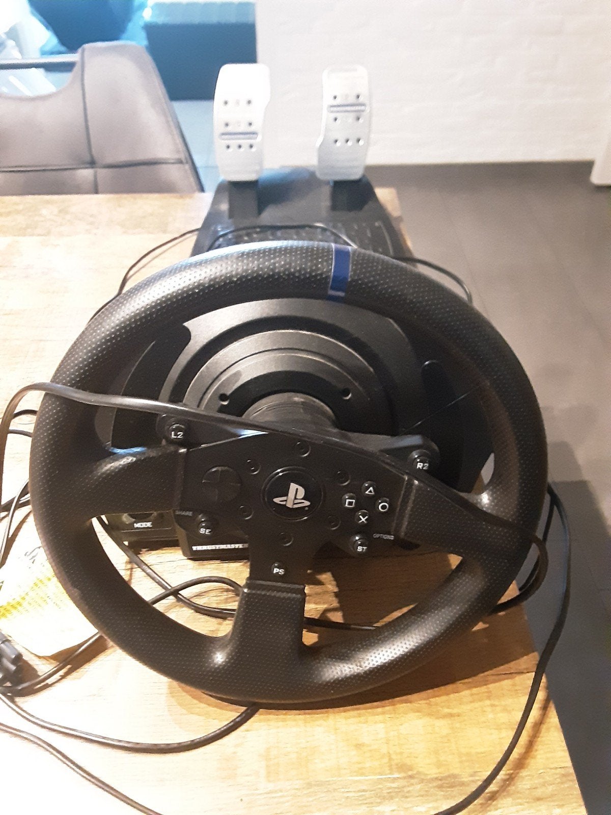Thrustmaster PS4 Racestuur met Pedalen en Beugel, Spelcomputers en Games, Spelcomputers | Sony PlayStation Consoles | Accessoires