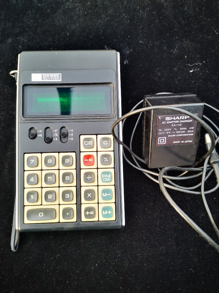 Werkende Vintag Sharp Elsi EL-1101 rekenmachine calculator, Ophalen of Verzenden, Gebruikt