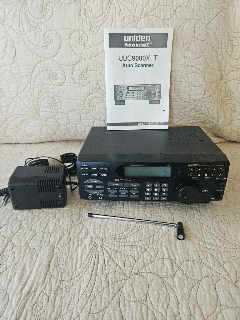 Te Koop Uniden UBC9000XLT, Telecommunicatie, Ophalen of Verzenden, Zo goed als nieuw, 500 kanalen of meer