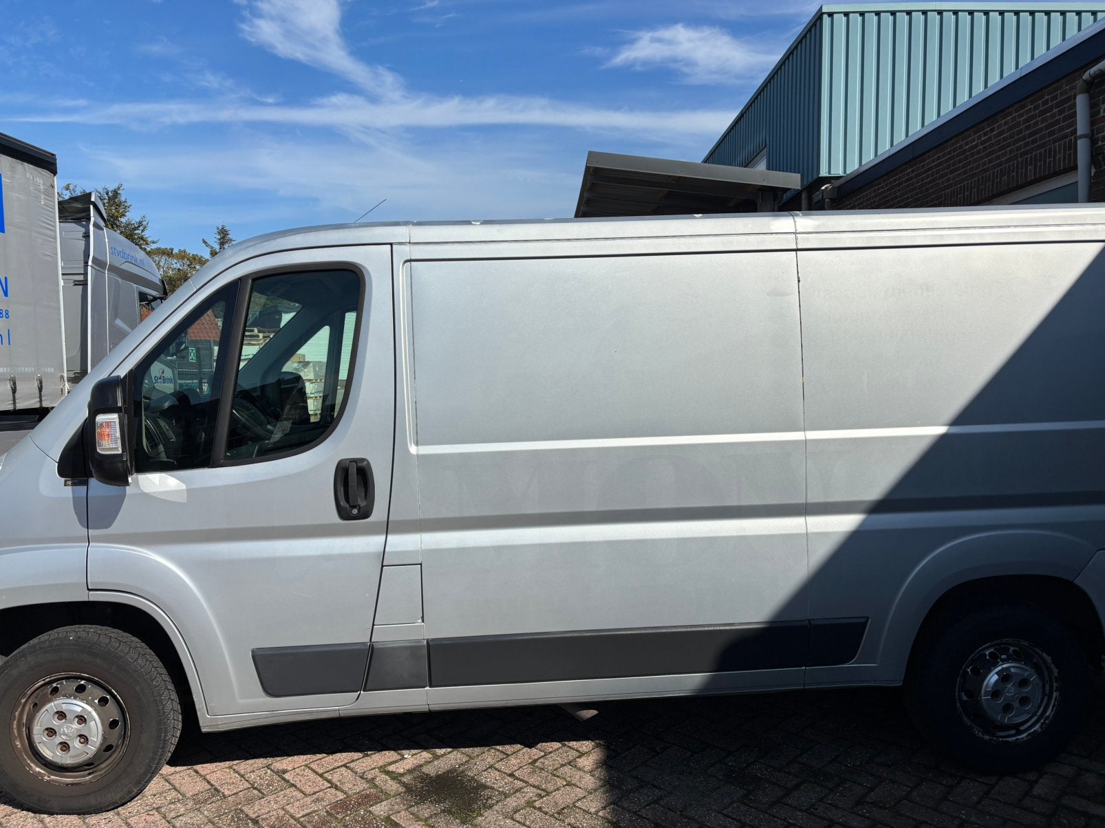 Peugeot Boxer GB 330 L2h1 HDI 130PK 2012 prijs is ex btw, Auto's, Euro 5, 4 cilinders, Origineel Nederlands, Grijs