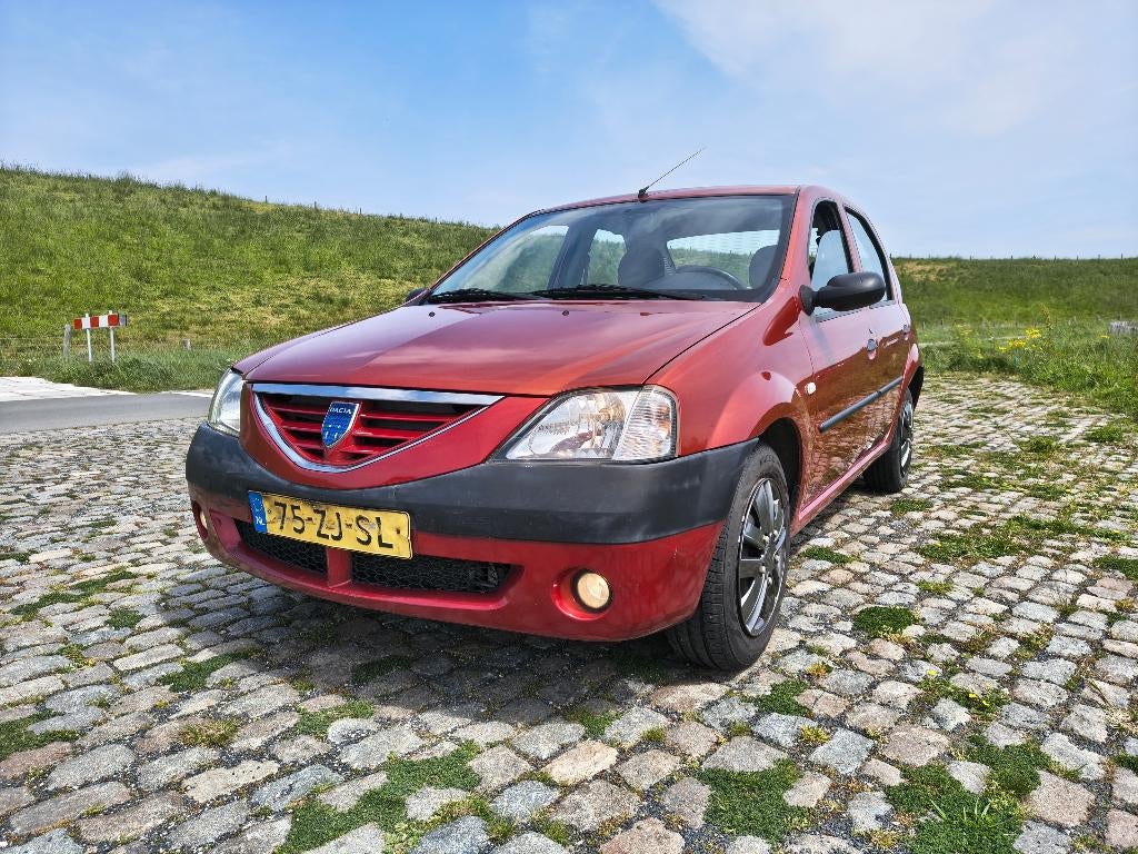 Dacia Logan 1.4 Sedan E4 2008 Rood, Auto's, Dacia, Particulier, Logan, ABS, Airbags, Boordcomputer, Elektrische buitenspiegels