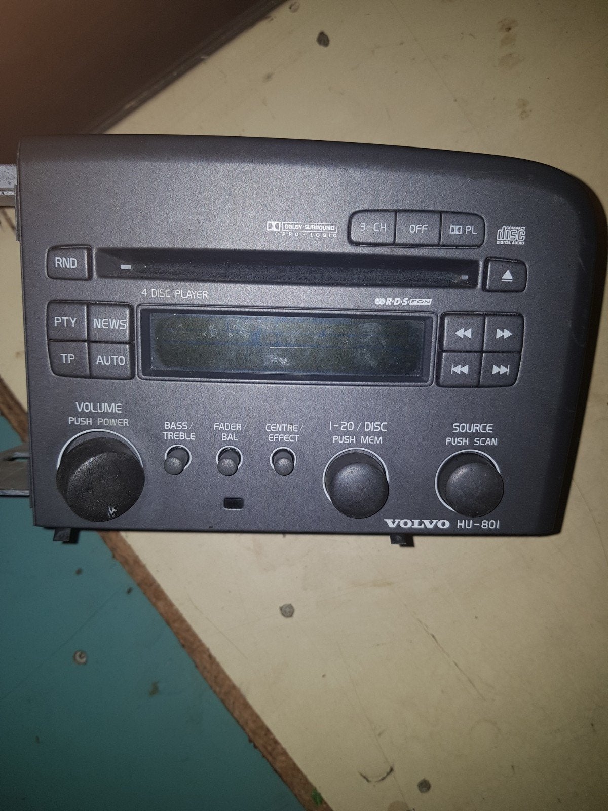 Volvo s80 radio, Ophalen