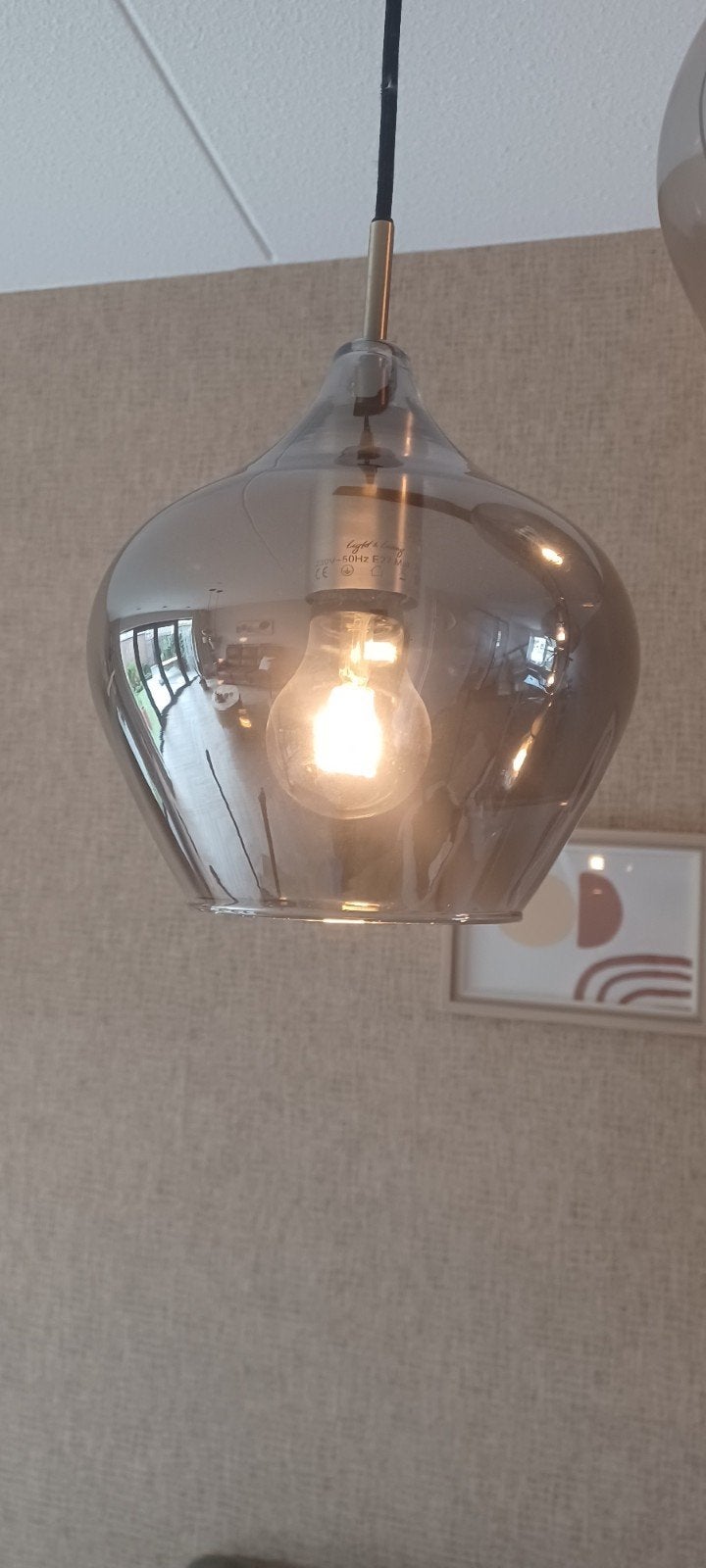 Luxe Lampenset: Hanglampen en Vloerlamp met Glazen Kappen, Huis en Inrichting, Lampen | Hanglampen, Ophalen, Modern, Luxe, Sfeervol