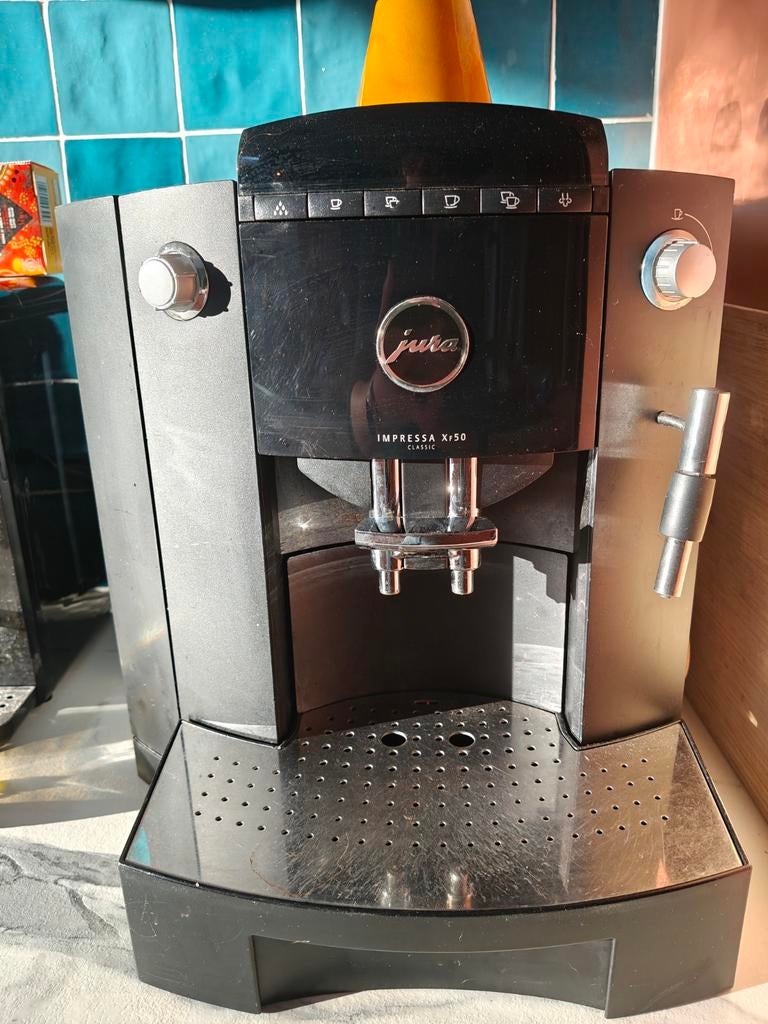 jura xf50 (geschikt voor professioneel/intensief/zakelijk, Witgoed en Apparatuur, Koffiezetapparaten, 10 kopjes of meer, Ophalen of Verzenden